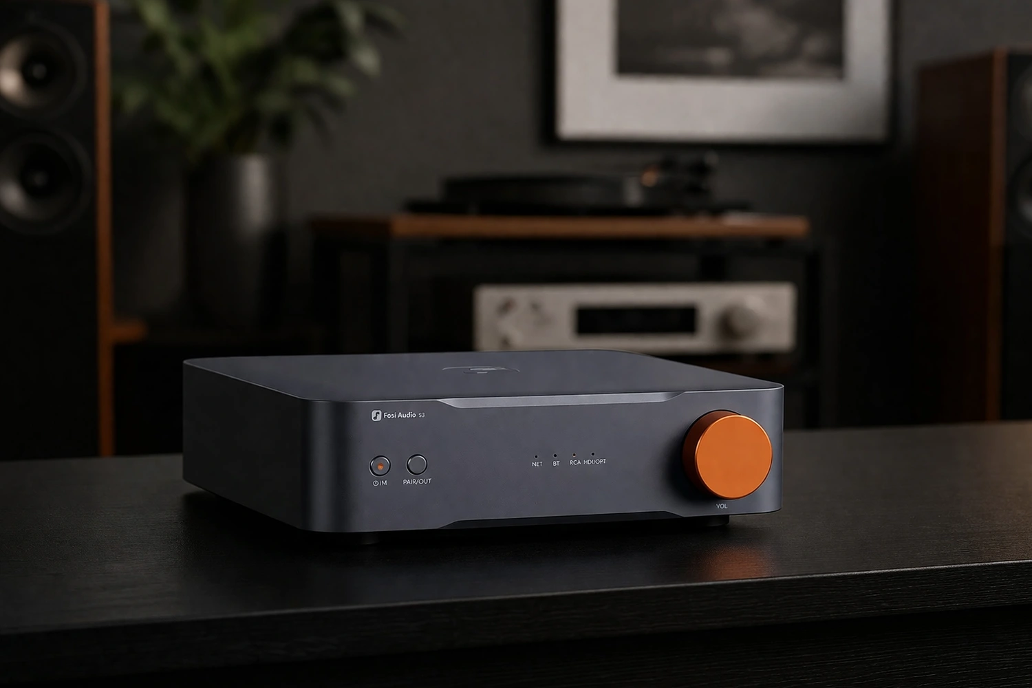 Fosi Audio S3 combines streamer, DAC and preamp in one compact unit. With HDMI eARC, AKM4493 DAC, Roon Ready and full streaming support, it’s a modern all-in-one hi-fi hub.